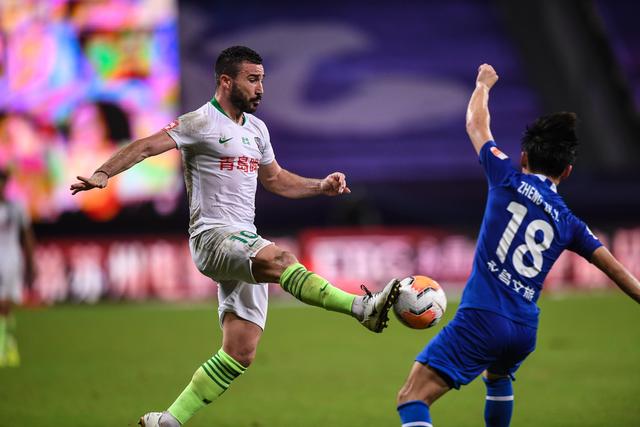 老友变对手！谢晖反戈一击 海港能否抵挡亚泰犀利攻势？